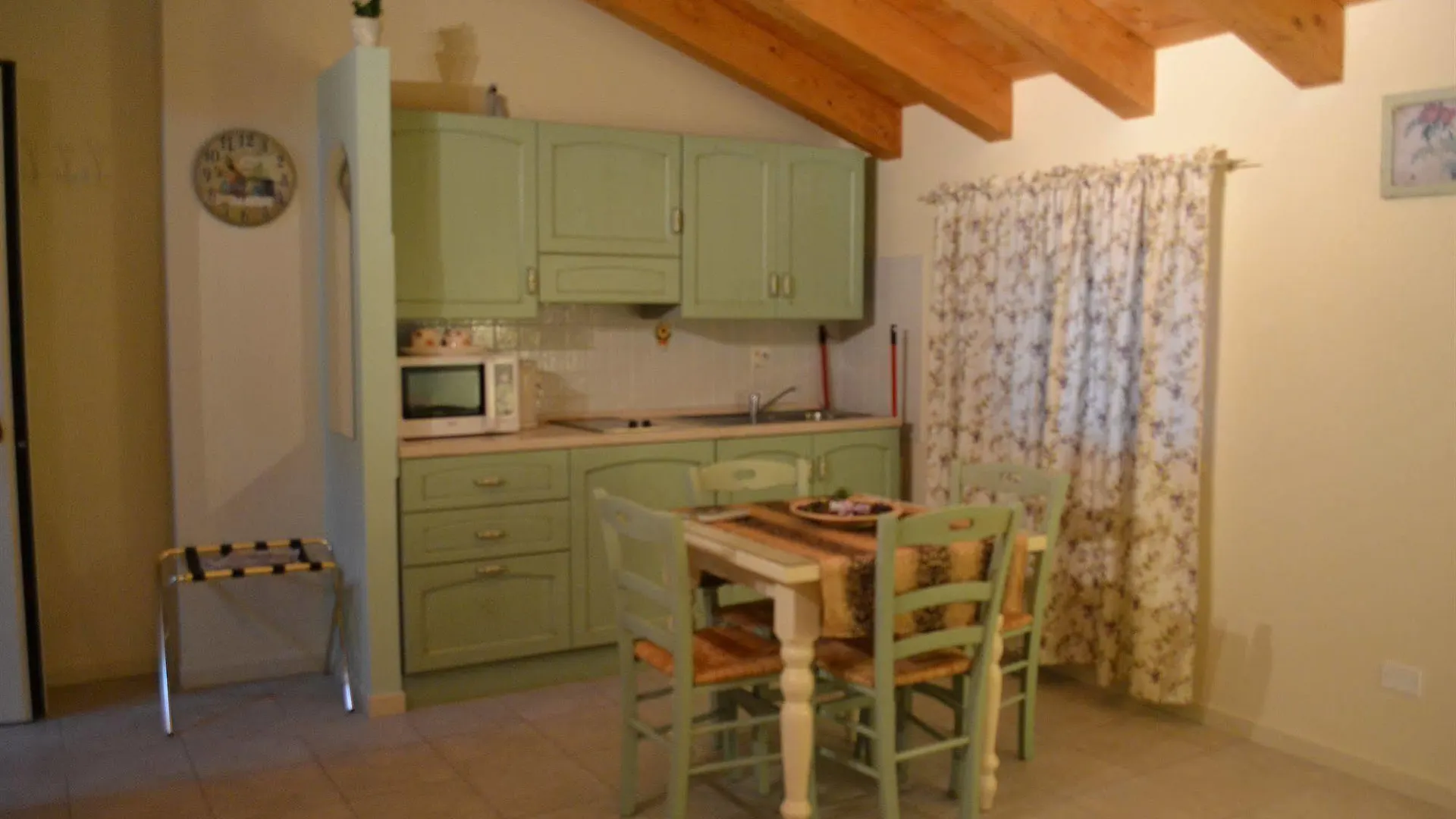 Residence Ca Di Capri 부솔렌고 3*,  이탈리아