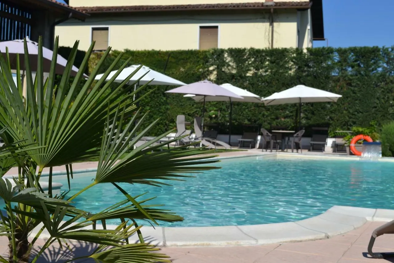 Residence Ca Di Capri Bussolengo 3*,